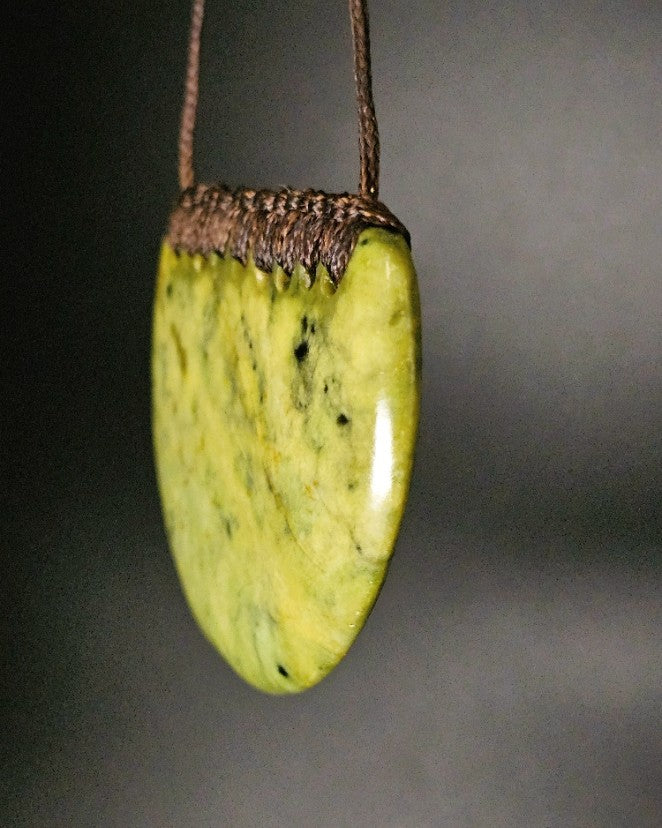 Hand Carved Pounamu Kōuma - Breastplate