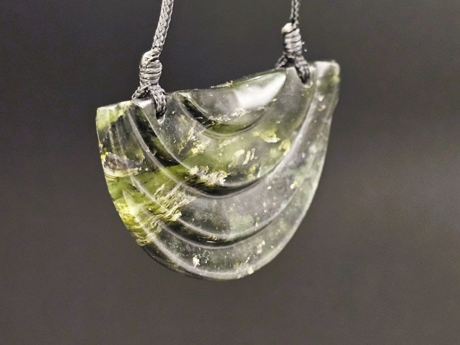 Hand Carved Pounamu Kōuma - Breastplate