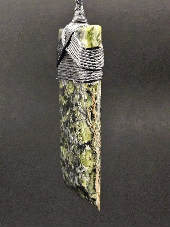 Hand Carved Pounamu Toki/Adze