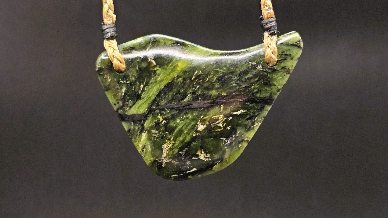 Hand Carved Pounamu Kōuma - Breastplate