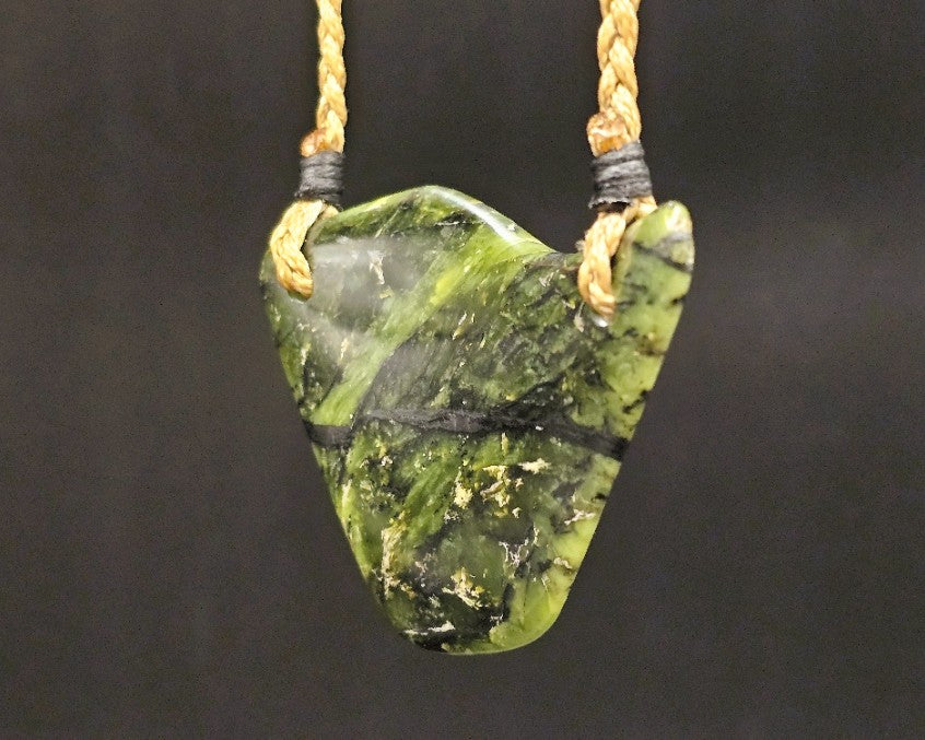 Hand Carved Pounamu Kōuma - Breastplate