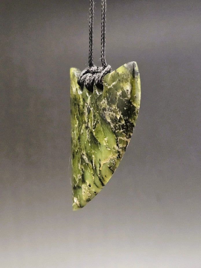 Hand Carved Pounamu Niho - Tooth