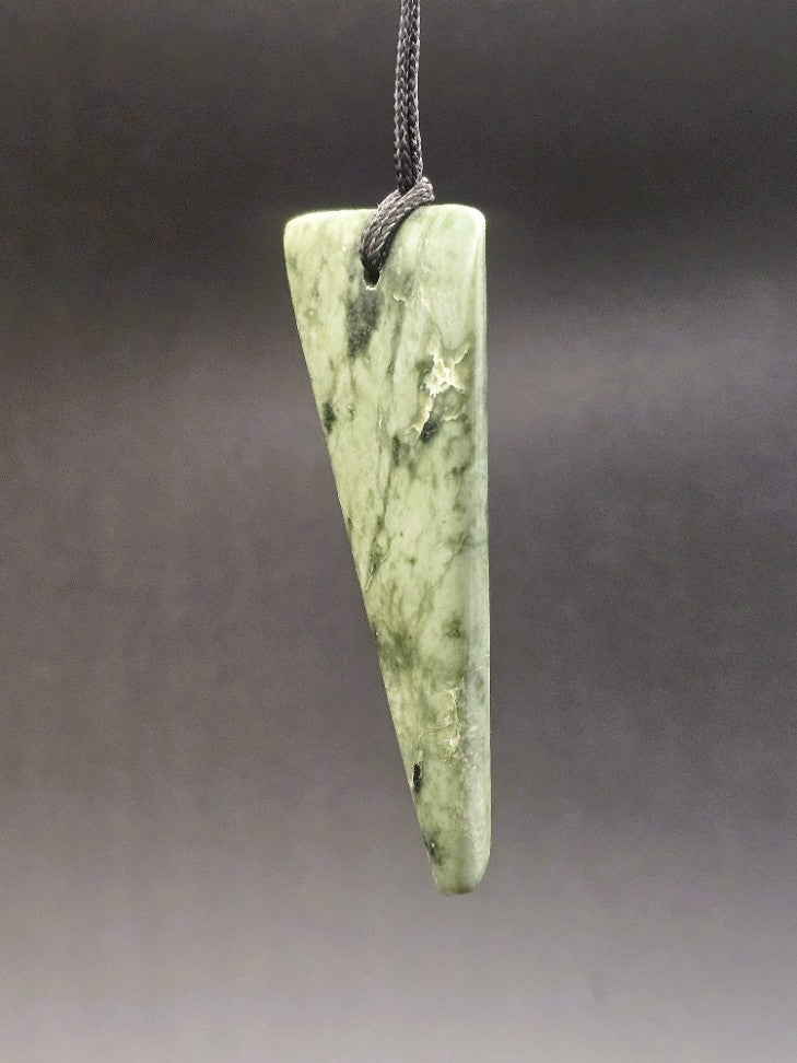 Hand Carved Pounamu Niho - Tooth