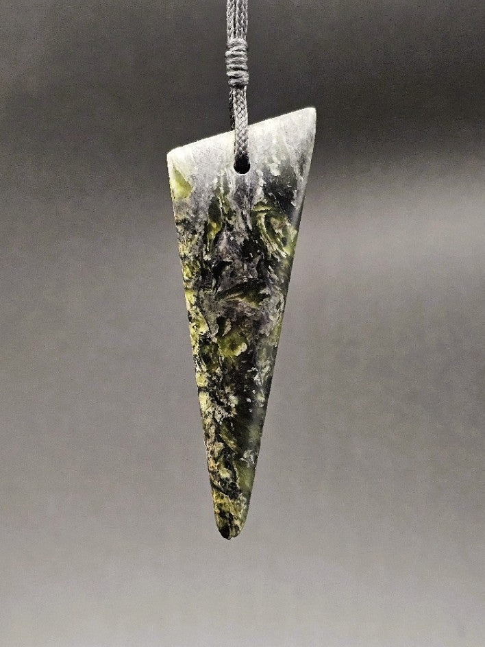 Hand Carved Pounamu Niho - Tooth