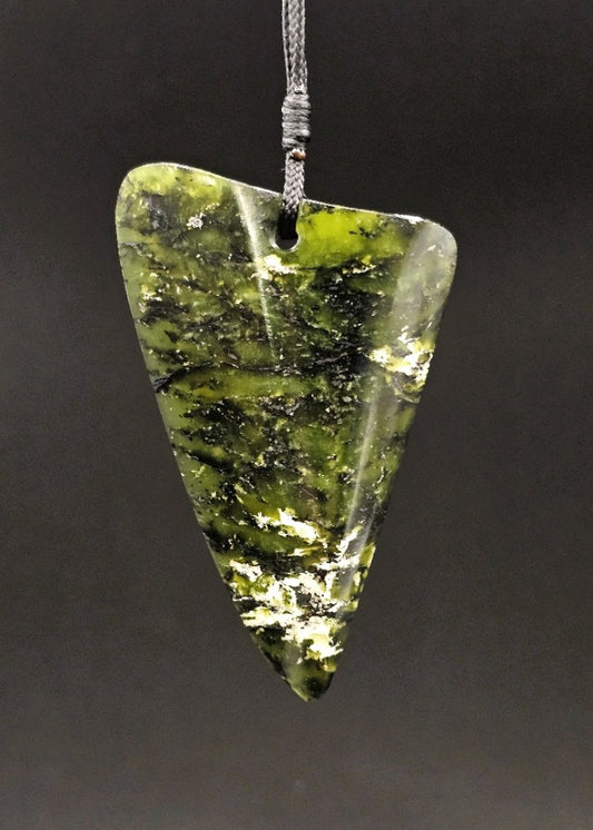 Hand Carved Pounamu Niho - Tooth