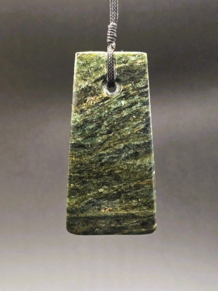 Hand Carved Pounamu Toki/Adze