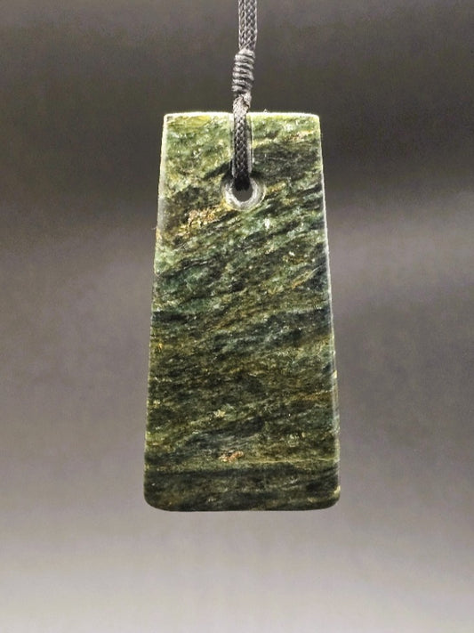Hand Carved Pounamu Toki/Adze