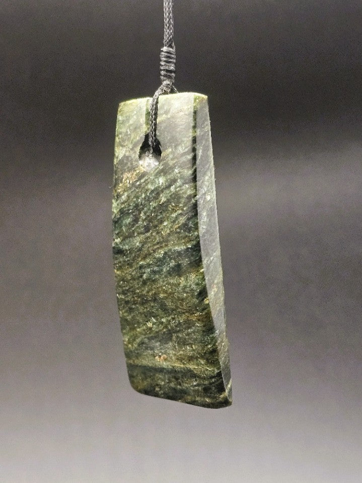Hand Carved Pounamu Toki/Adze