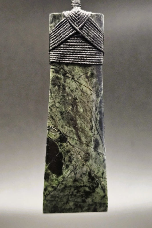 Hand Carved Pounamu Toki/Adze