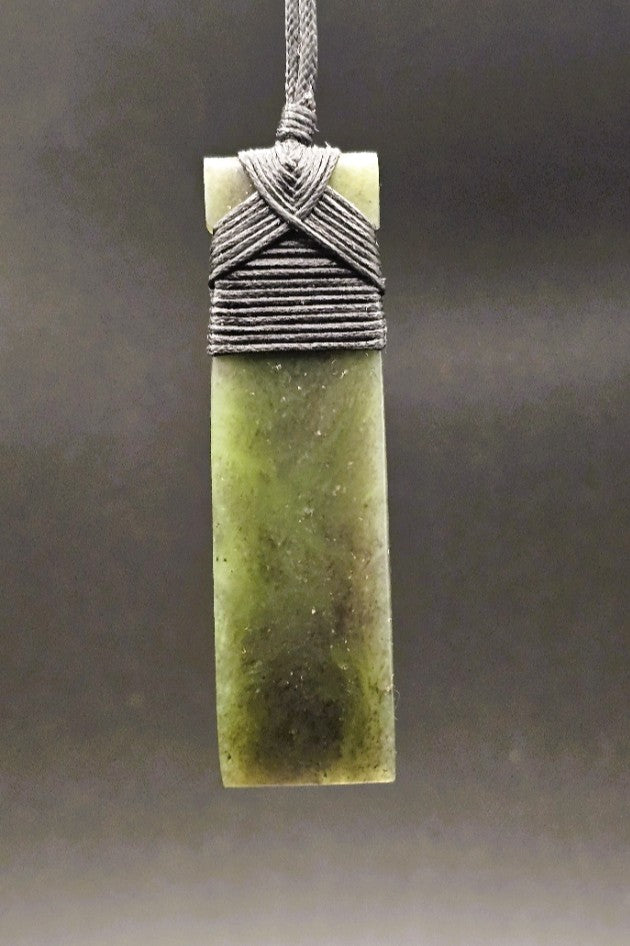 Hand Carved Pounamu Toki/Adze