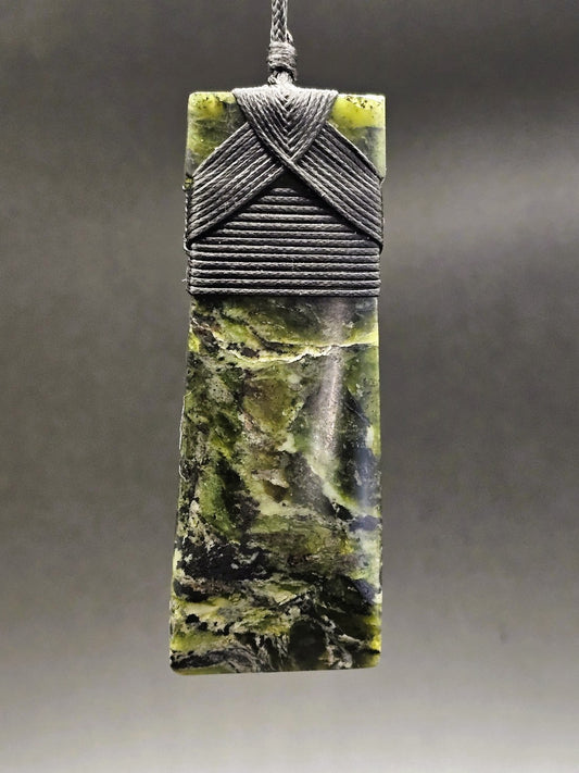 Hand Carved Pounamu Toki/Adze
