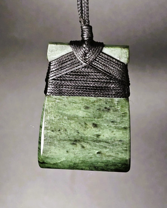 Hand Carved Pounamu Toki/Adze