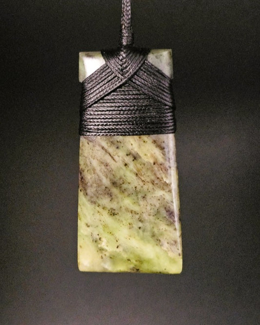 Hand Carved Pounamu Toki/Adze