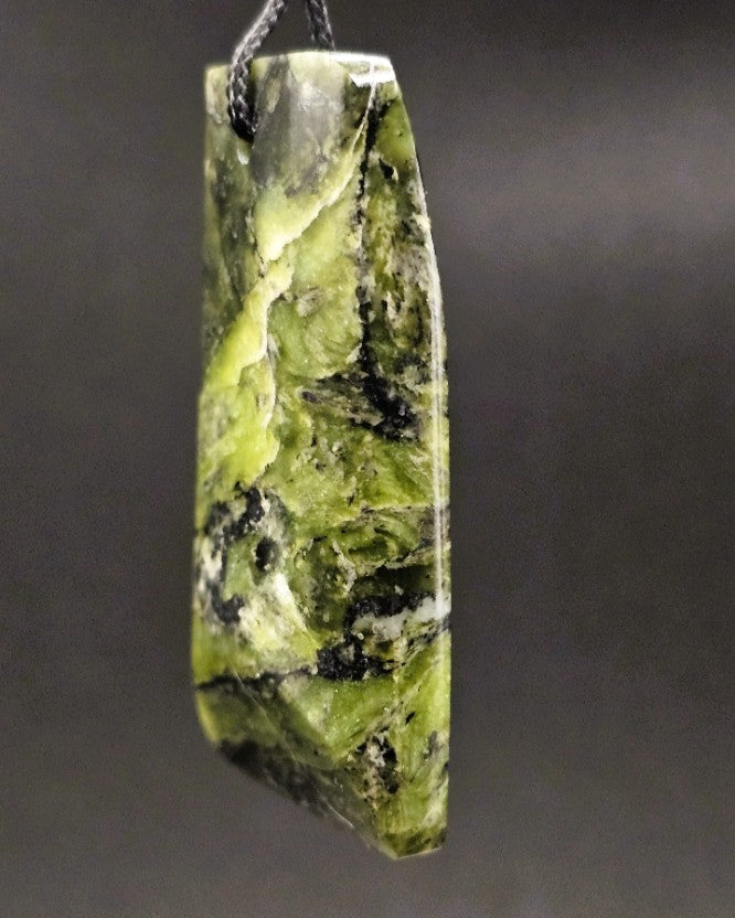 Hand Carved Pounamu Toki/Adze