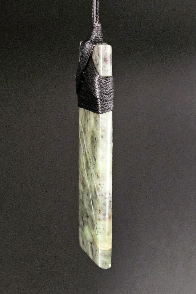 Hand Carved Pounamu Toki/Adze