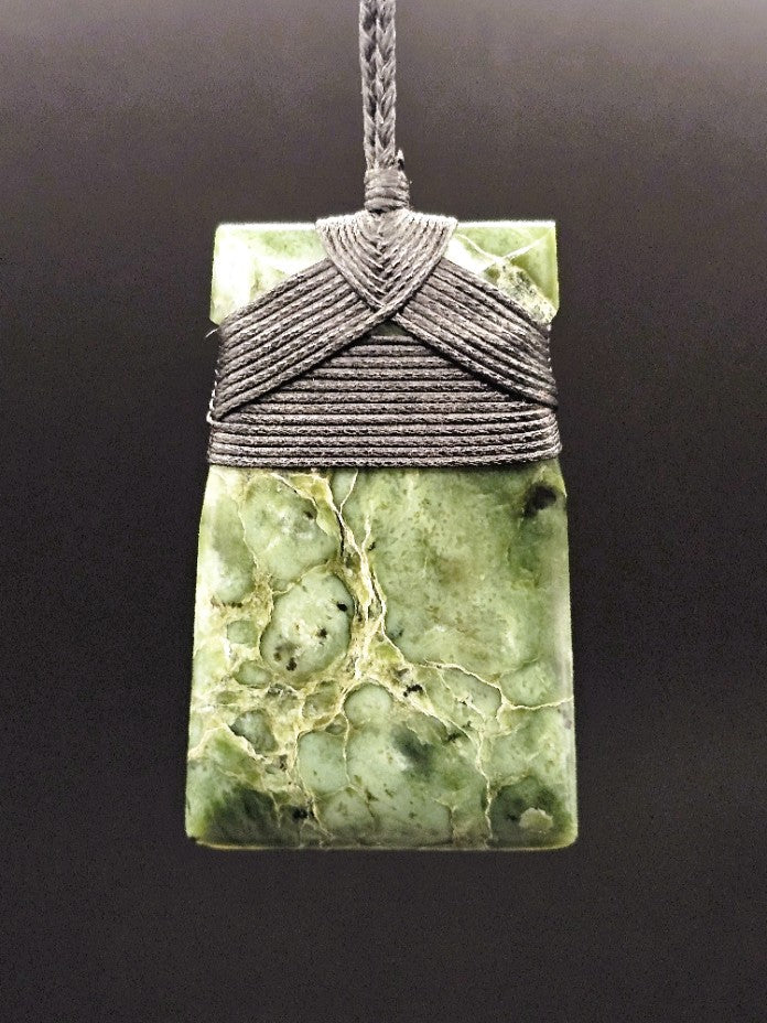 Hand Carved Pounamu Toki/Adze