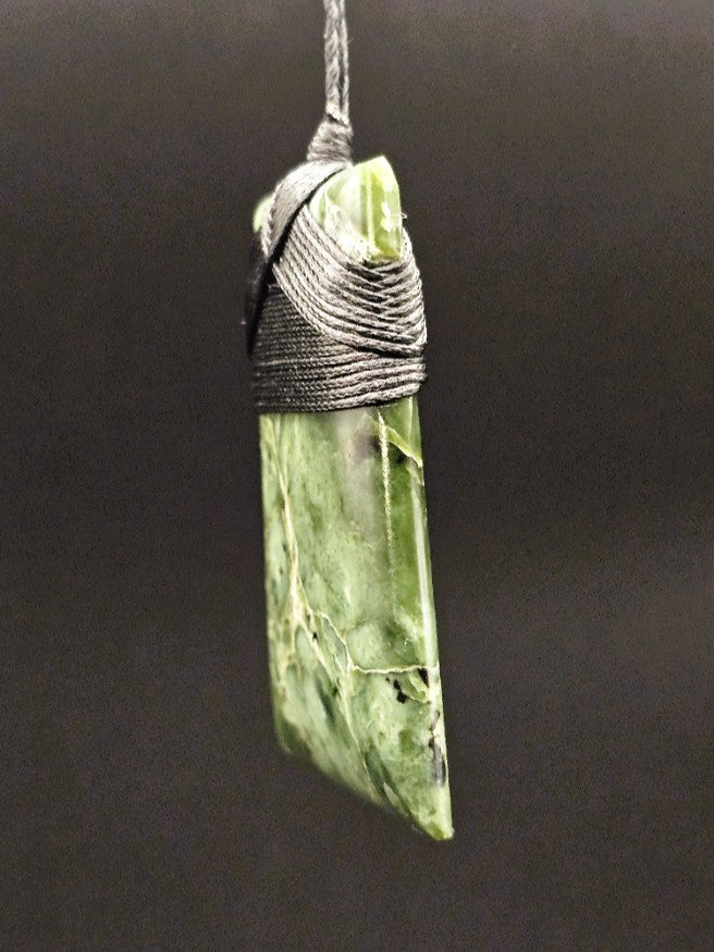 Hand Carved Pounamu Toki/Adze
