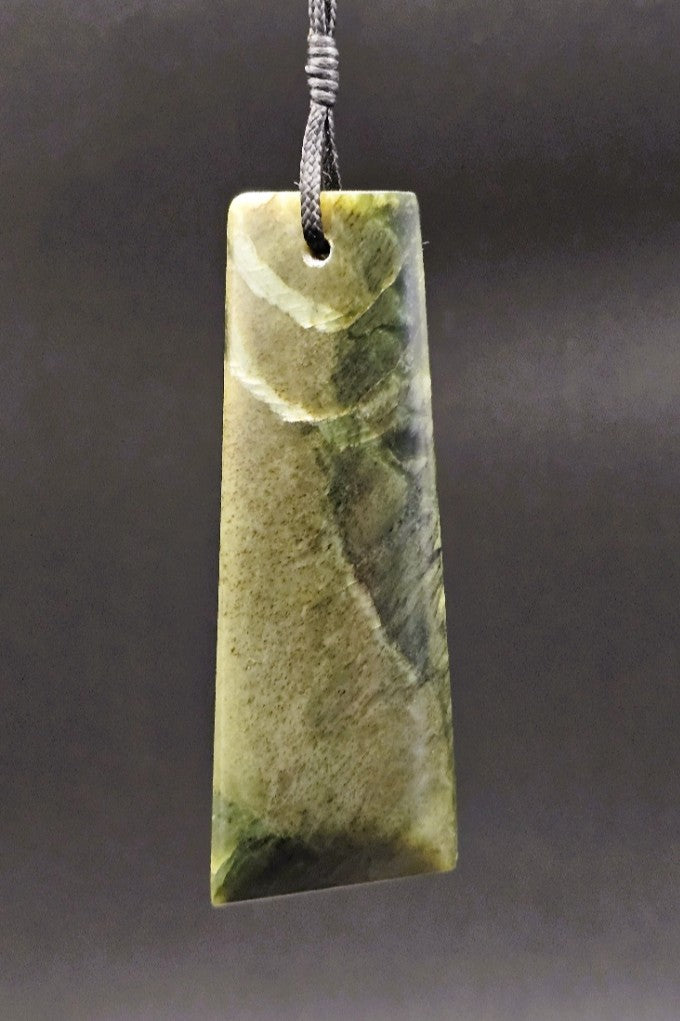 Hand Carved Pounamu Toki/Adze