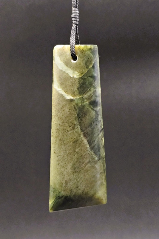 Hand Carved Pounamu Toki/Adze